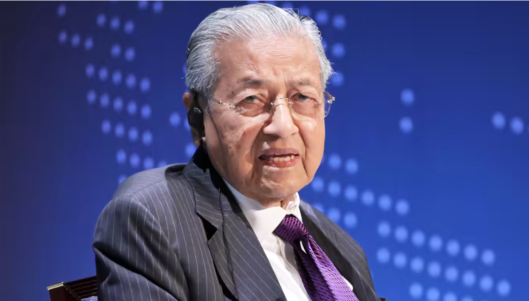 Mahathir beri tempoh 7 hari Anwar tarik balik kenyataan fitnah