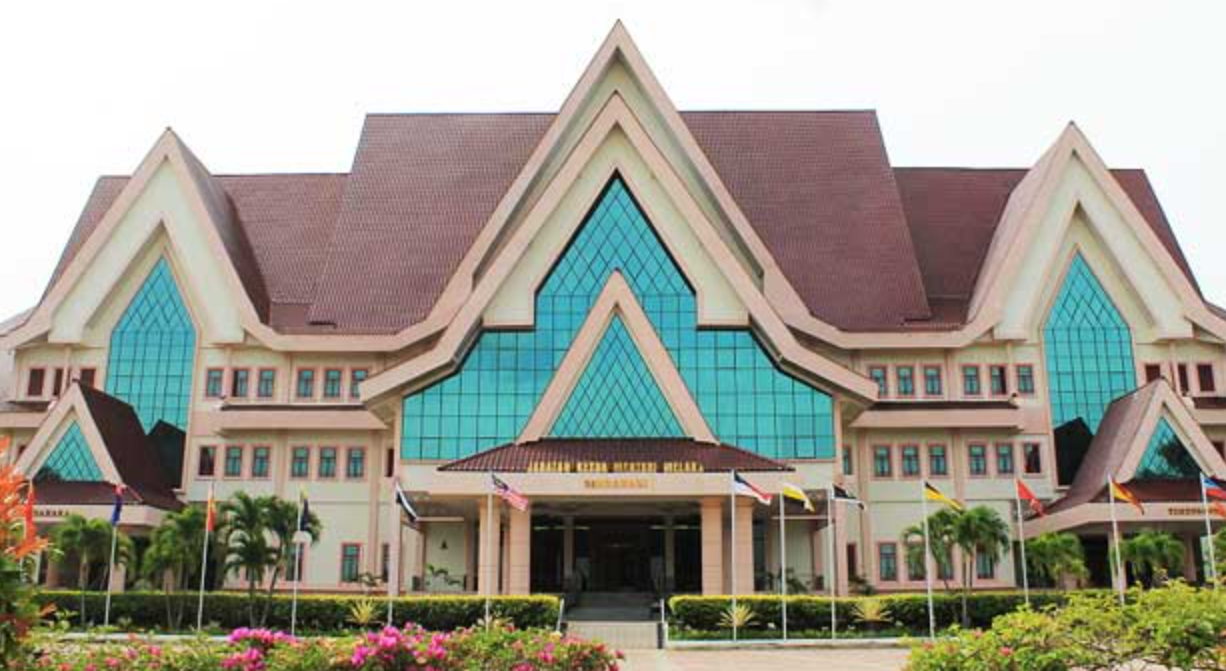 Angkat sumpah Ketua Menteri baharu Melaka esok