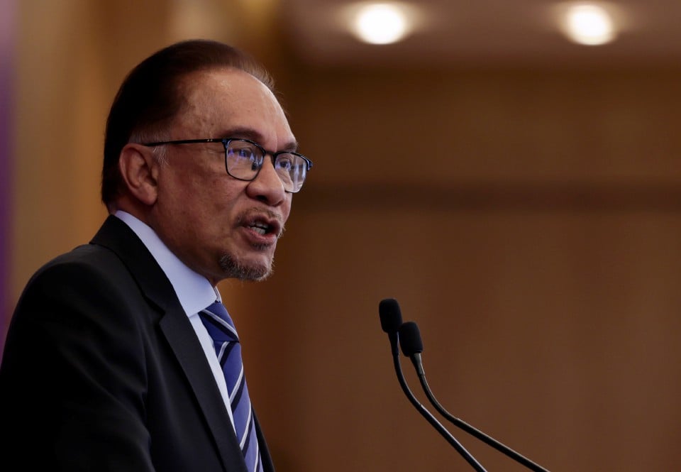 Anwar nafi kerajaan tawar kerjasama dengan PAS