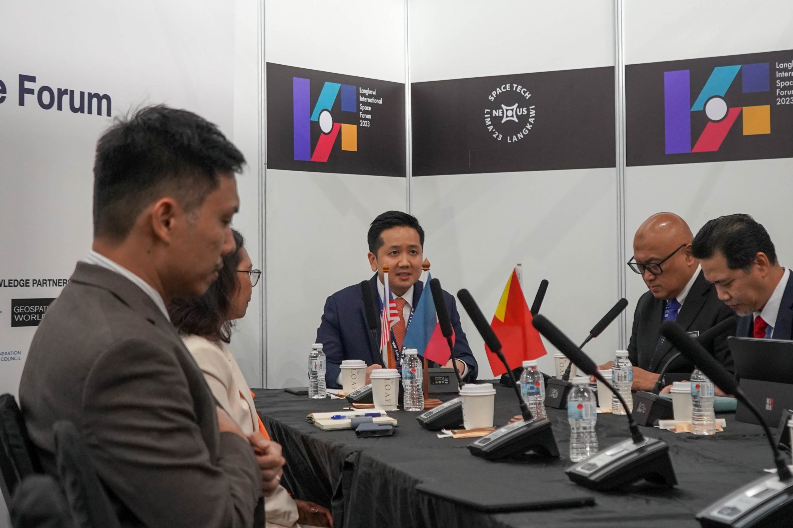 LIMA ’23: MOSTI anjur HOSA Roundtable perkukuh jaringan kerjasama sektor angkasa Serantau