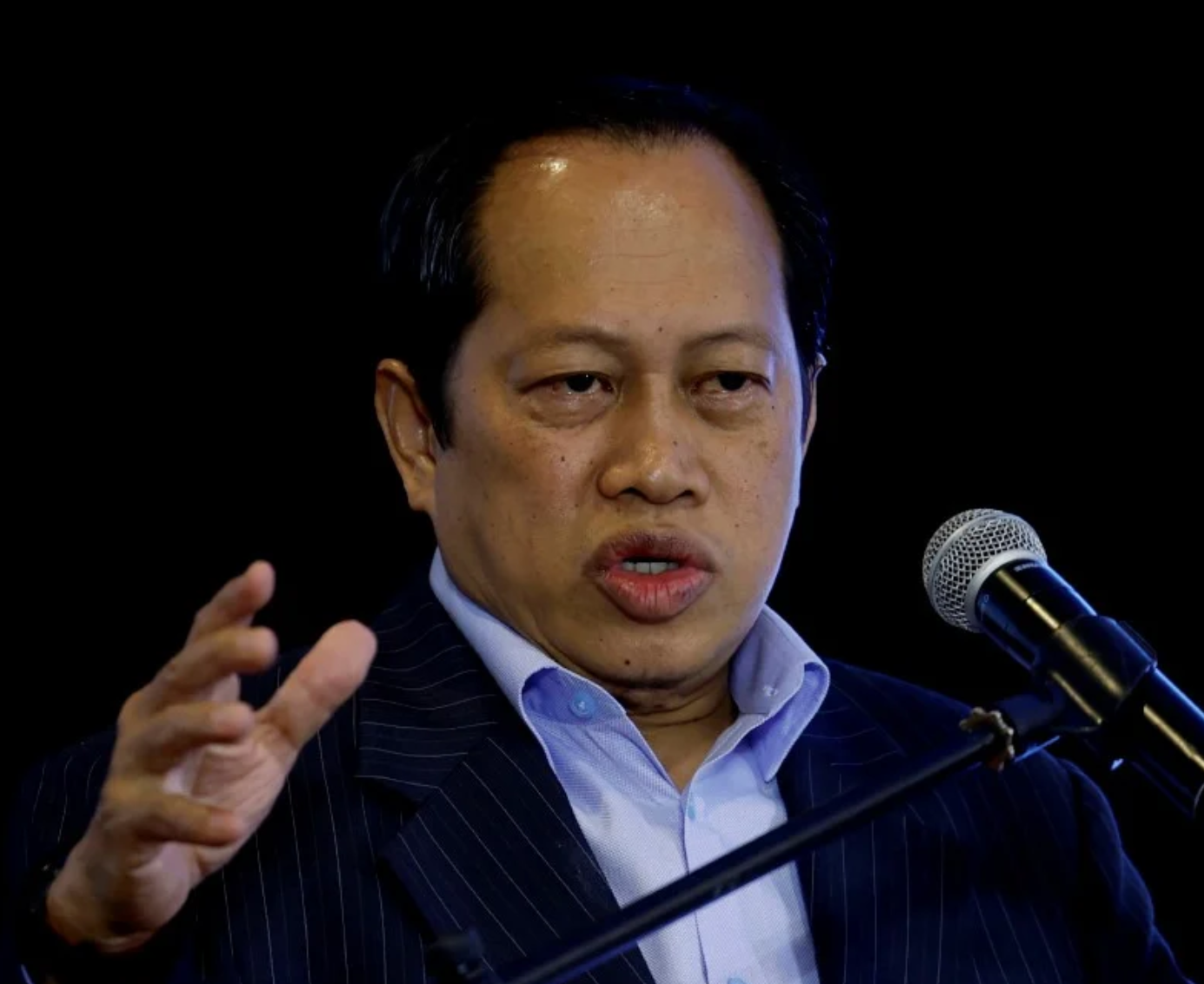 Ringgit tidak akan ditambat dengan dolar AS – Ahmad Maslan
