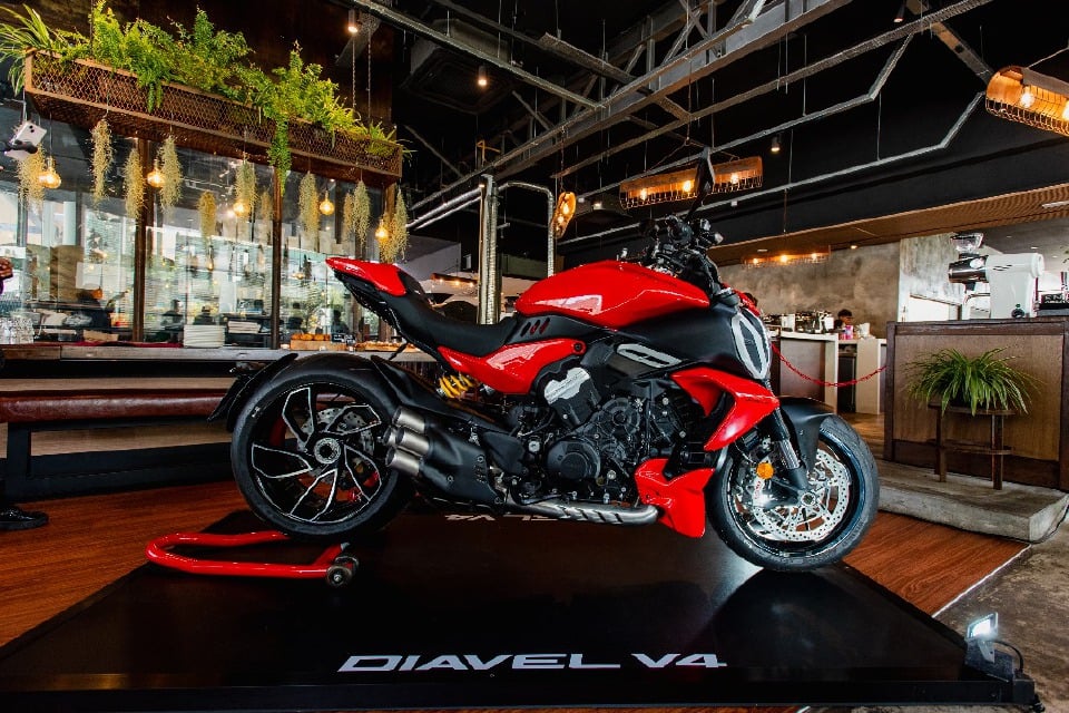 Ducati lancar tiga model progresif