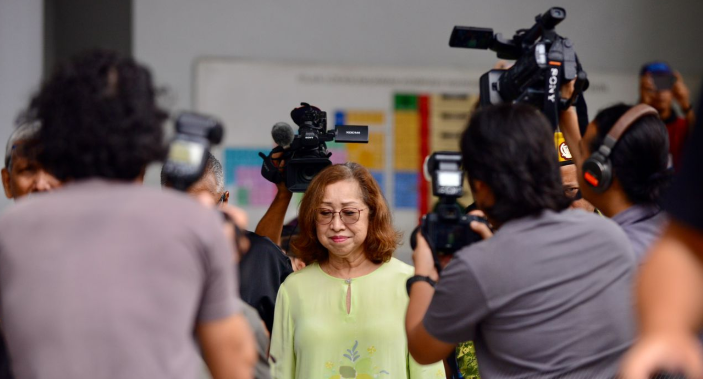 Mahkamah kembalikan pasport Na’imah secara kekal