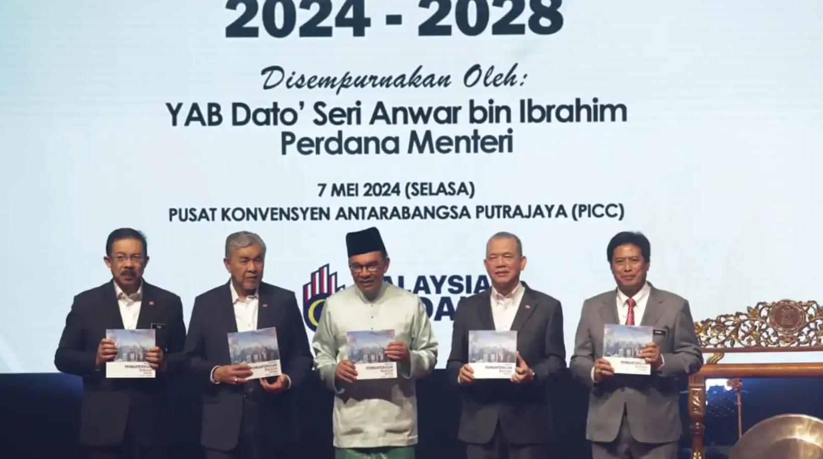 Negara hilang RM277 bilion akibat rasuah – Azam Baki