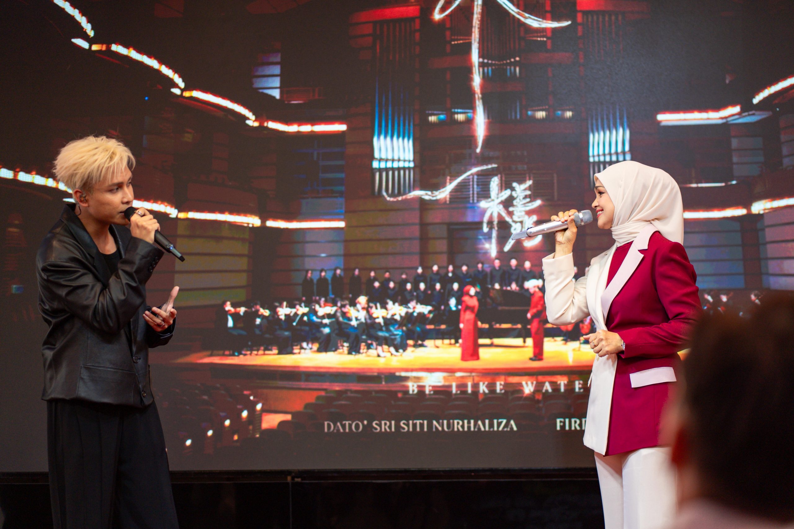 Dato’ Sri Siti Nurhaliza dan Firdhaus lancar duet Mandarin sulung “Be Like Water”